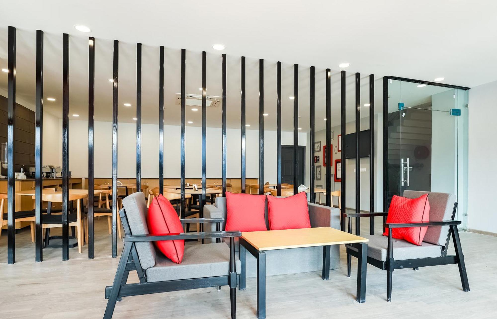 Townhouse Prithvi Near Phoenix Palassio 4* Lucknow