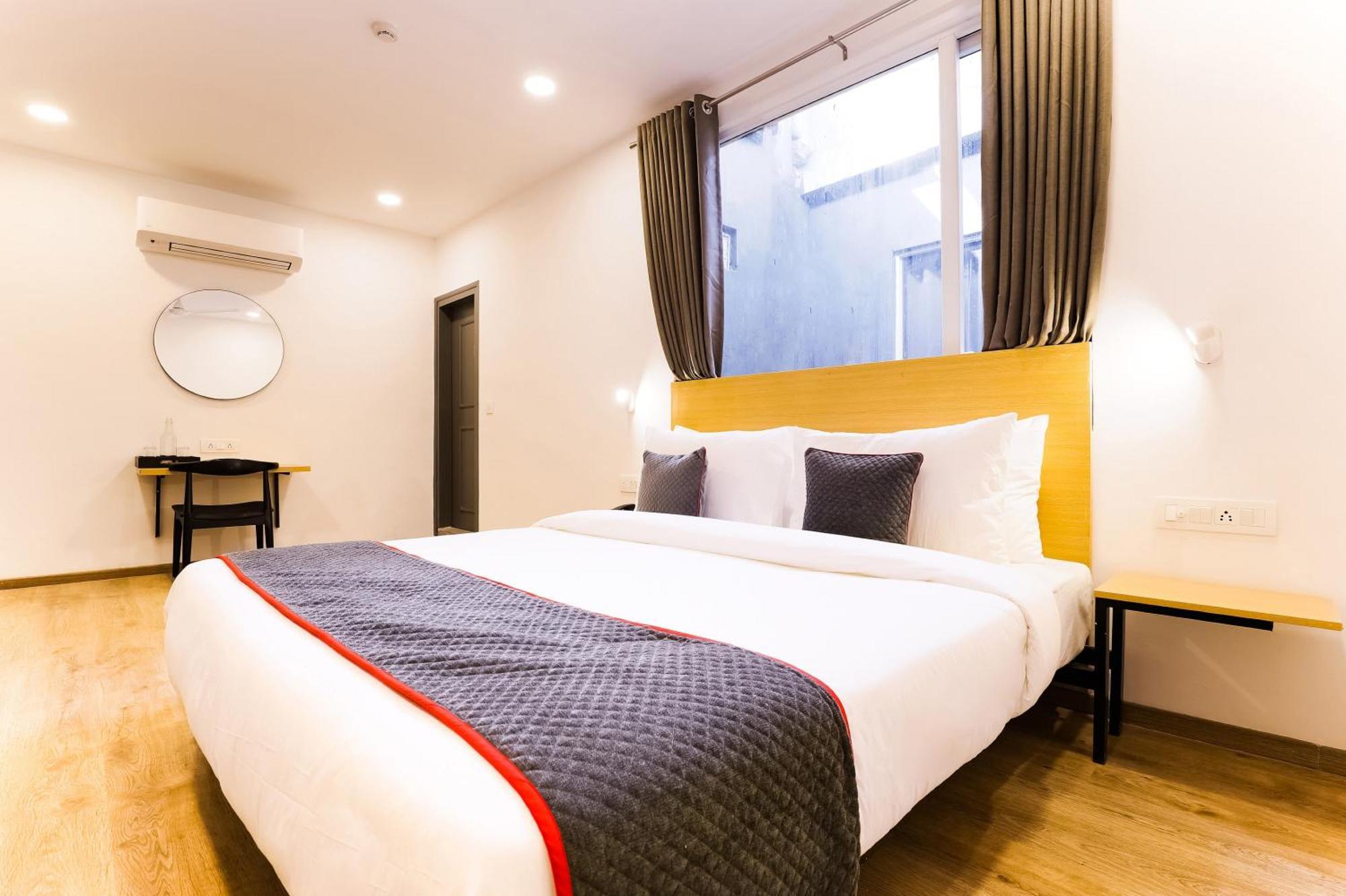 Townhouse Prithvi Near Phoenix Palassio Lucknow